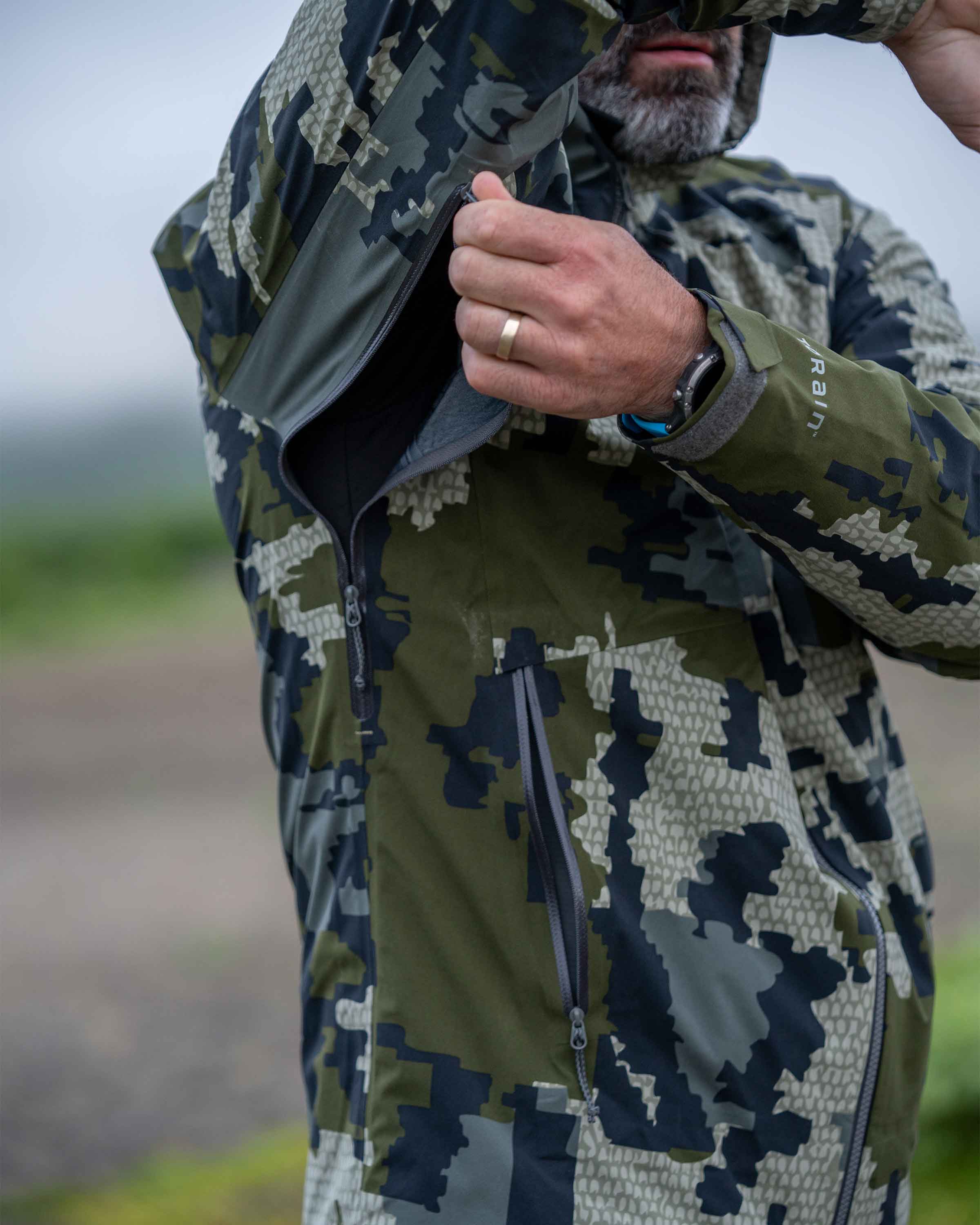 Chugach TR Rain Jacket | Black - Image 6